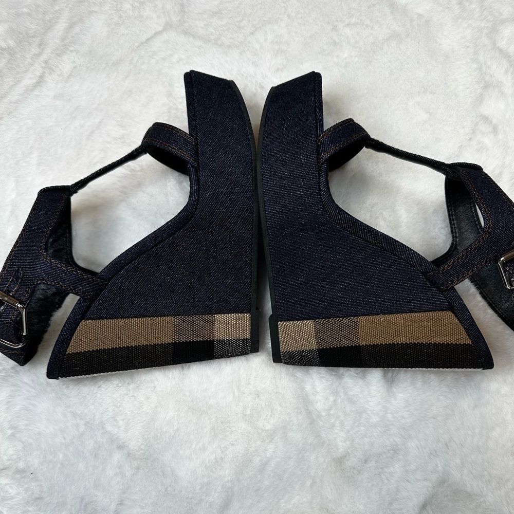 Burberry denim navy and Tan Heeled Sandals wedge - Picture 2 of 12